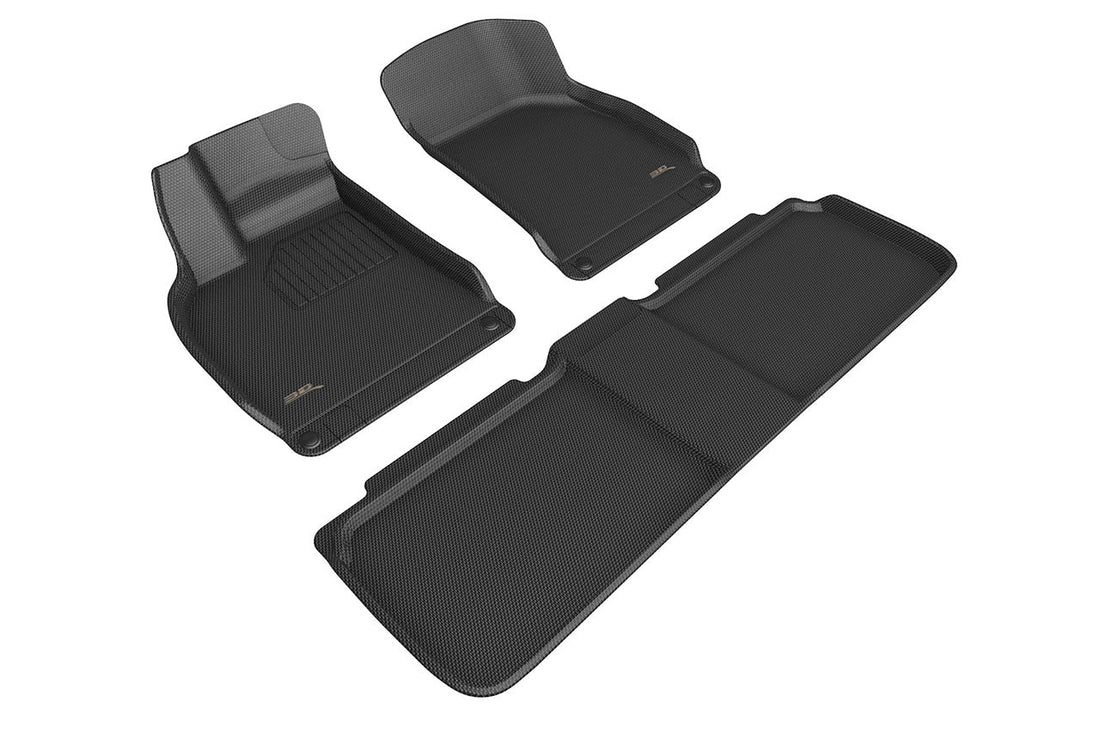 🌦️🚗 Universal vs Custom-Fit All-Weather Mats