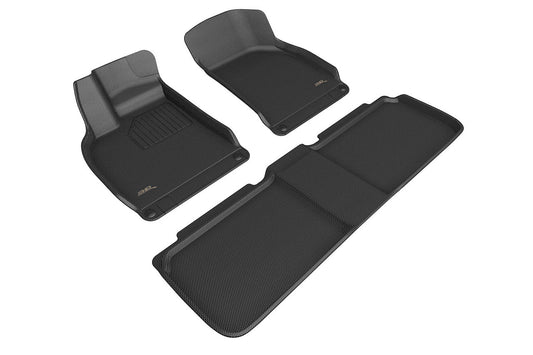 🌦️🚗 Universal vs Custom-Fit All-Weather Mats