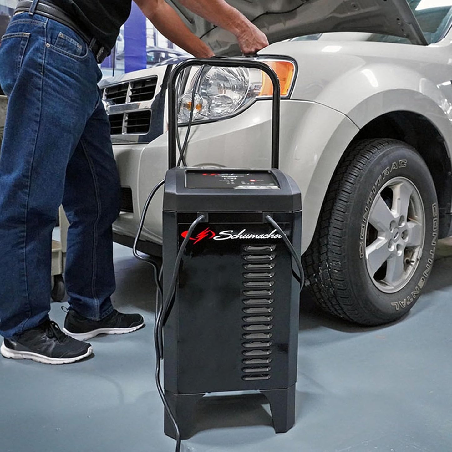 Schumacher Electric 4-in-1 Wheeled Battery Charger, Maintainer, and Engine Starter, SC1324, Fully Automatic, 200 Cranking Amps, 40 Amp Boost, 12V, for Car, Truck, and Other Large Vehicle Batteries